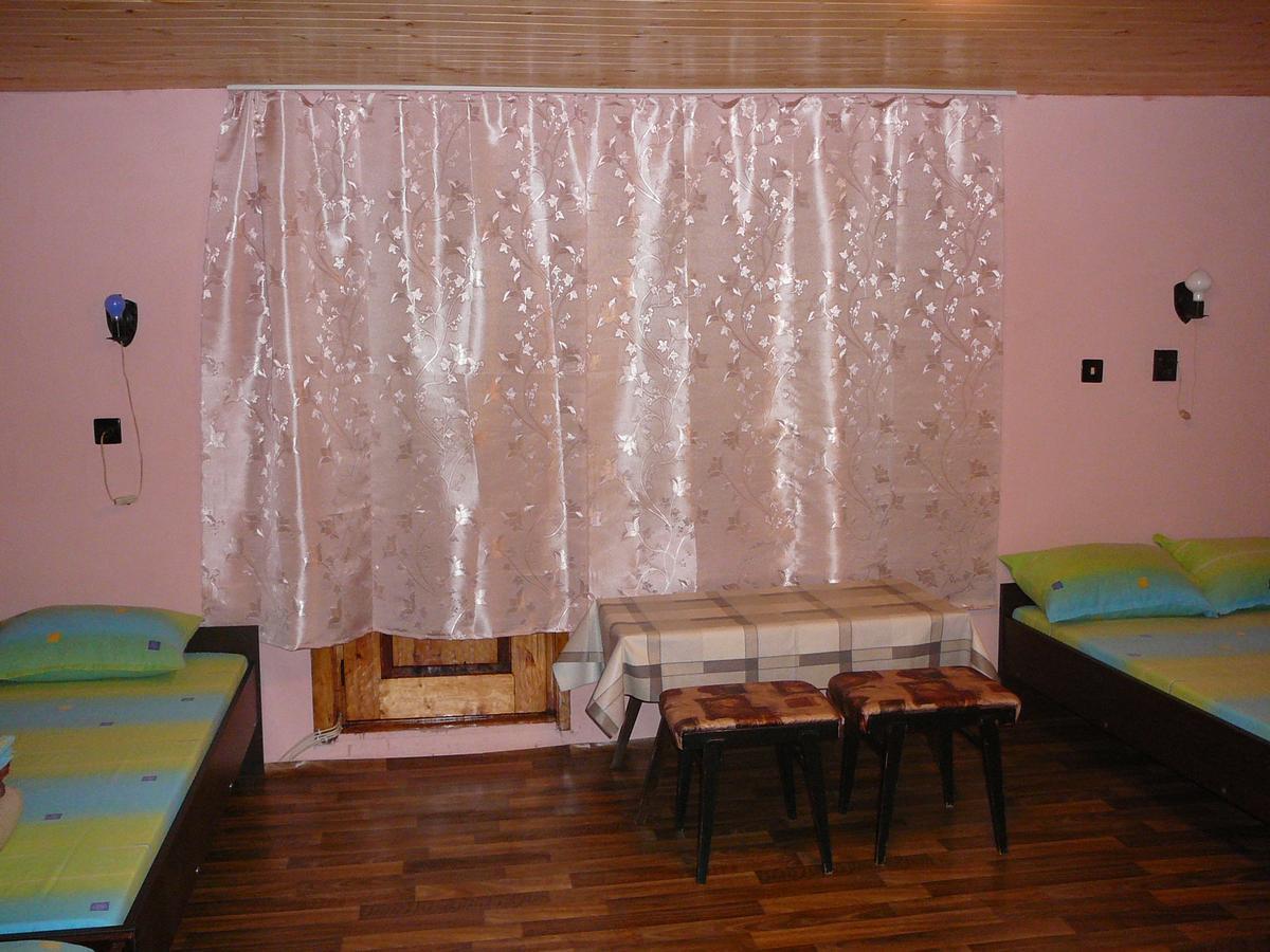 Mountain Sun Guest House 奇夫利克 外观 照片